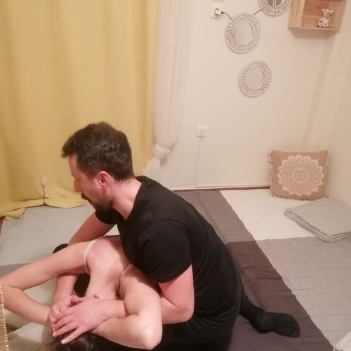 Ταυλανδέζικο μασάζ / Traditional thai massage